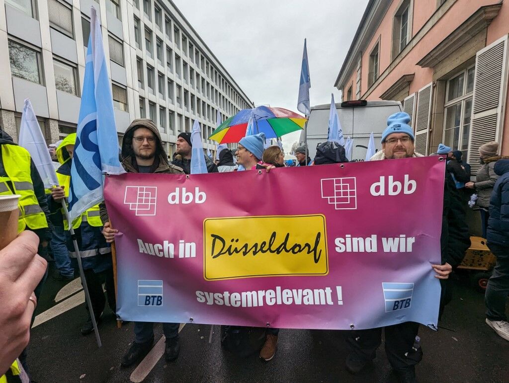 nrw tvl3 ab0b0f95 a14a 4dca b511 61e2f7dd73d1